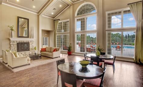 Legends At River Oaks