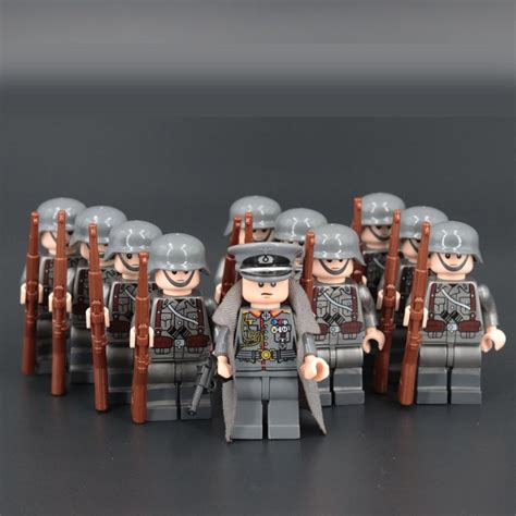 Wwii German Soldiers - Brickizimo-Toys.com