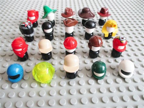 Lego Helmets Minifigure