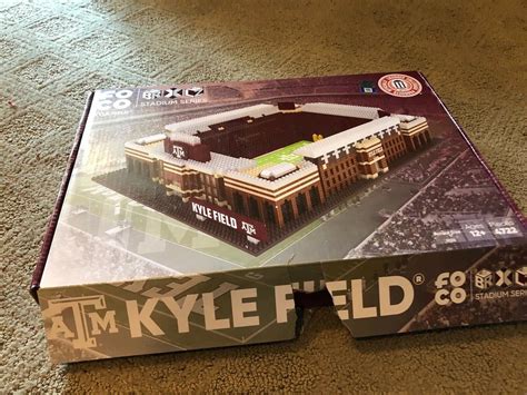 lego kyle field