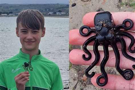 lego octopus holy grail