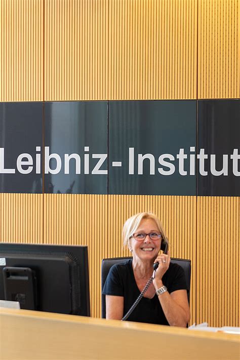 leibniz institute of virology
