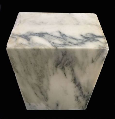 leibniz veined marble