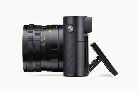 Leica Camera With Autofocus