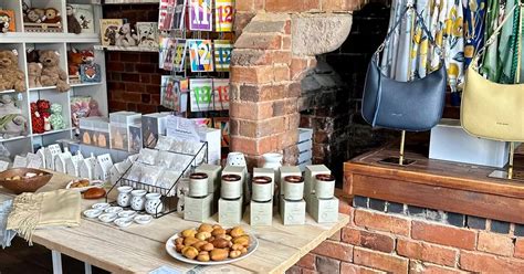 Leicester Gift Shops