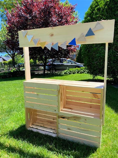 Lemonade Stand Crates
