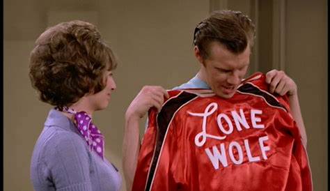 Lenny From Laverne And Shirley Lone Wolf "We Got No Walls!"