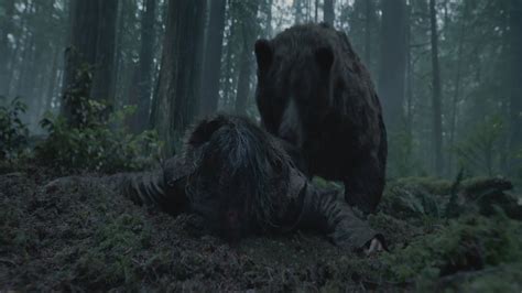 leonardo dicaprio revenant bear scene