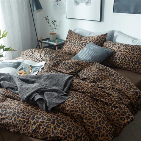 Leopard Bedding Box