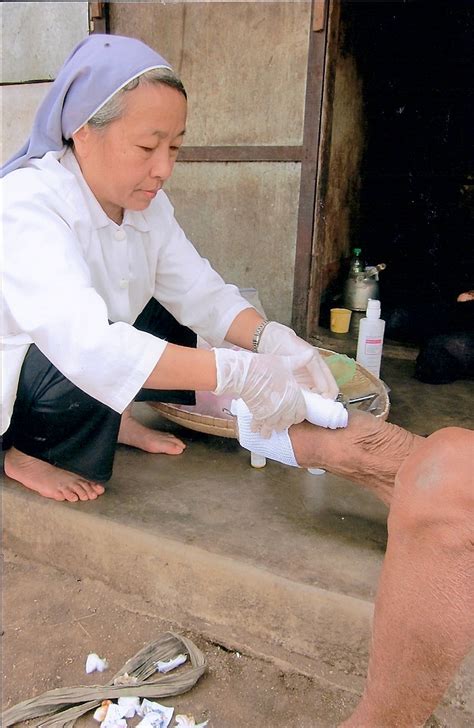 leprosy bandages vietnam