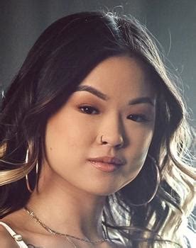 lesbian stepsisters 13