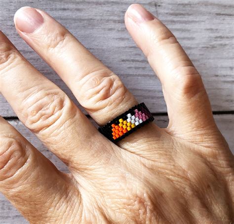 lesbian triangles 15