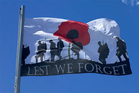 lest we forget flag