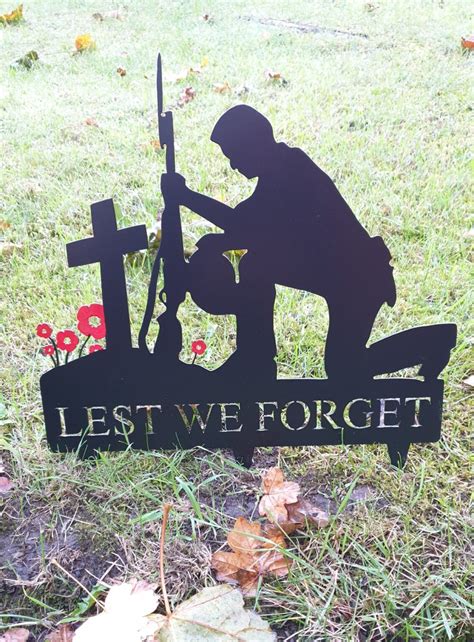 lest we forget metal silhouettes