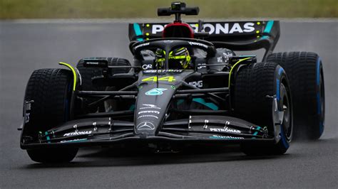 lewis hamilton f1 car 2023