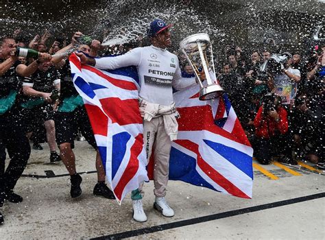 lewis hamilton first championship win