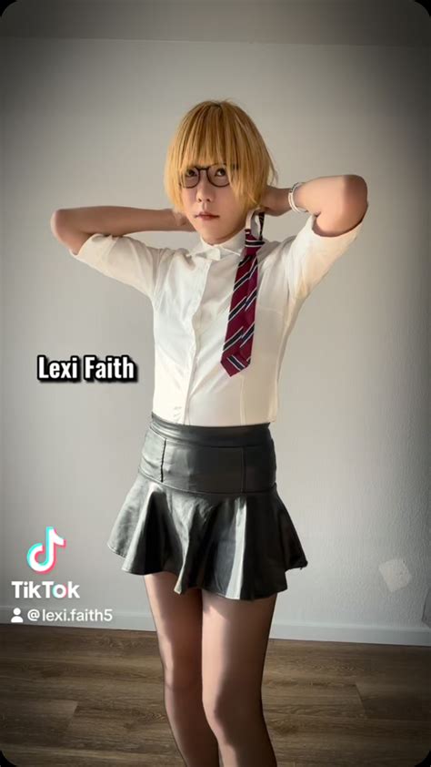 lexi nude ts