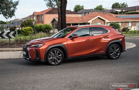 lexus ux review