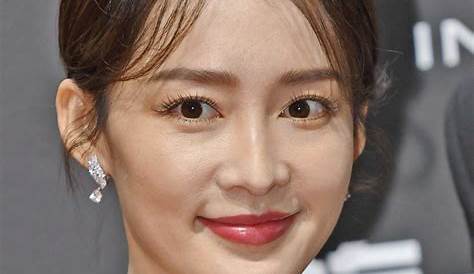 Li Qin | November 1, 2020 in 2021 | Korean actresses, Chinese actress