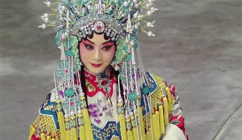 Yu Kuizhi and Li Shengsu, "golden partners" for Peking Opera! - YouTube