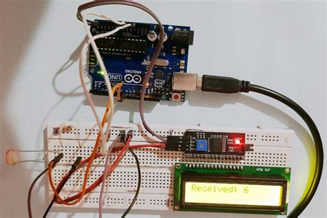 Li-Fi Transmitter And Receiver Using Arduino