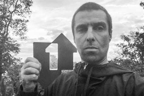 liam gallagher number 1