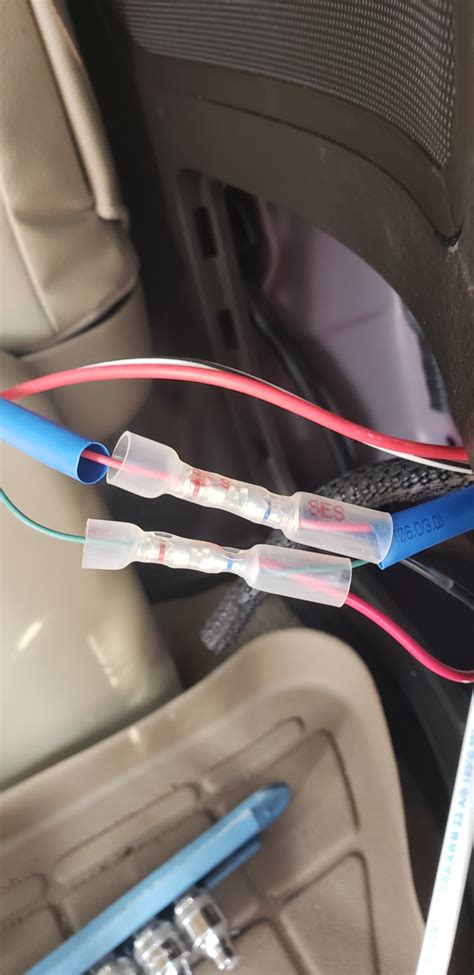 How to wire this license plate light howto