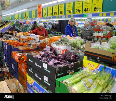 lidl grocery store stock