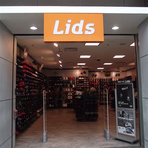 Lids Braintree Hours