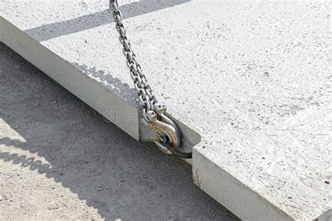 Lifting Hooks In Slab