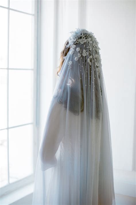 Blue veil wilderness Bride uk Blue veil, Wedding veils short, Wedding
