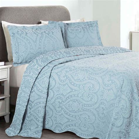 Light Blue Bedspread Queen