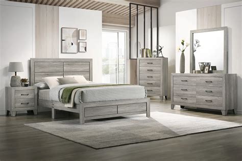 Veneer Light Grey Four Piece Bedroom Set