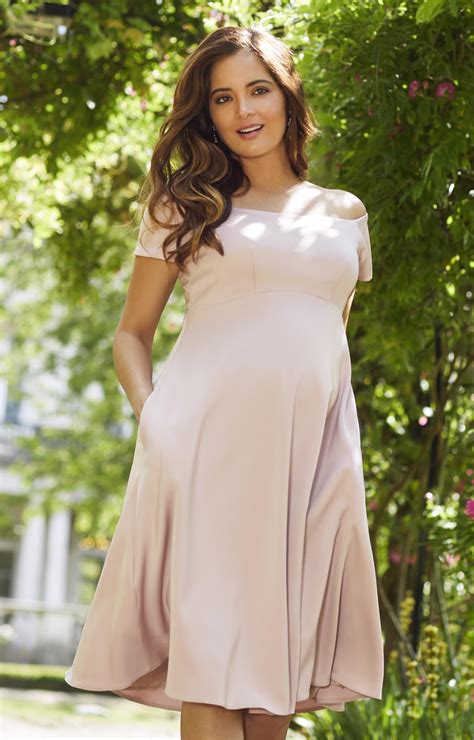 light pink long sleeve maternity dress