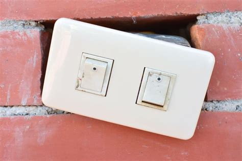 Light Switch Plates Warping
