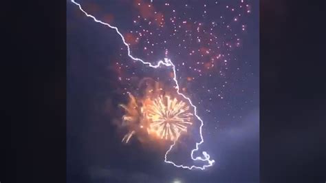 Lightning Flash Firework