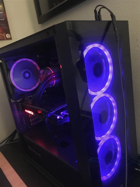 Lights Flashing Pc