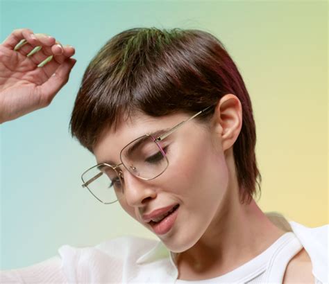 Lightweight Eyeglasses