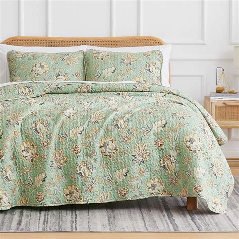 Lightweight Queen Quilt Sets