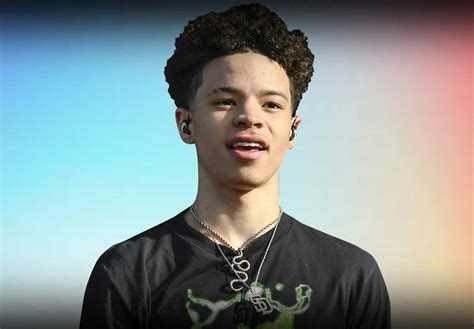 Lil Mosey: Making Waves in the Rap Scene with Lyrical Prowess