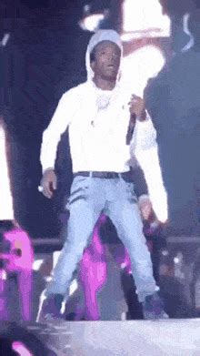 lil uzi vert gif futsal shuffle