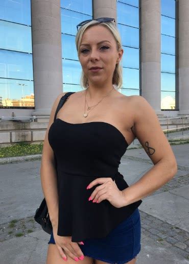 Unveiling the Secrets of Lilli Vanilli: A Mysterious Pop Sensation