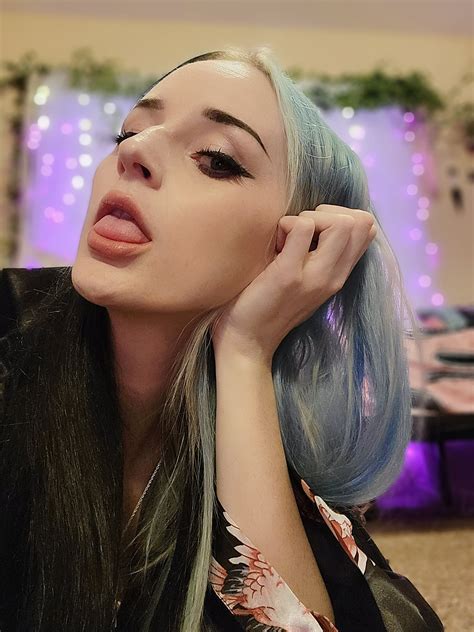 Unveiling the Secrets of Lilly1Parker's Enchanting Journey