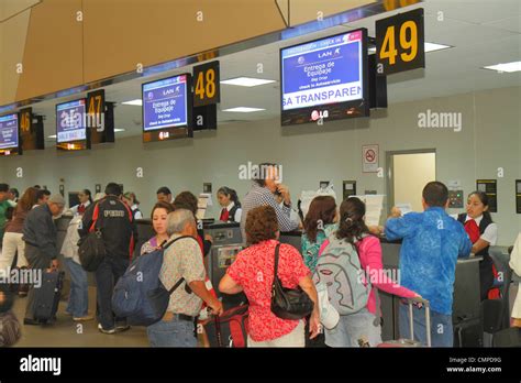 lima peru airport flight departures