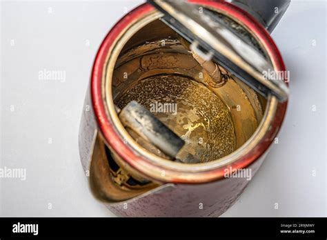 Limescale Boiling Kettle