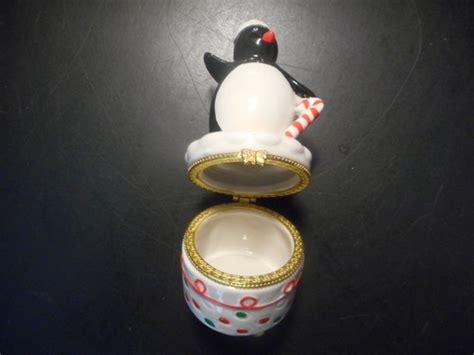Limoge Penguin Box