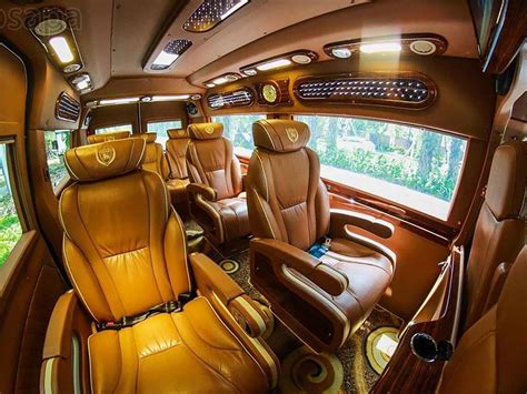 limousine bus
