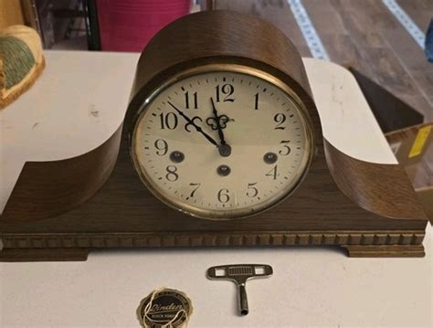 Linden Mantel Clock Key