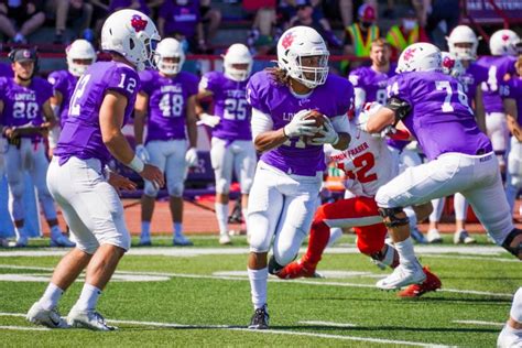 linfield university football