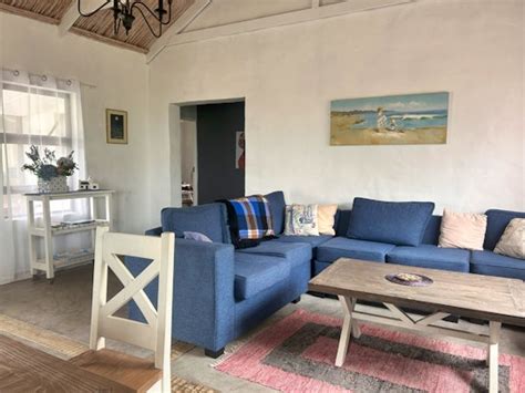 Linga Longa Beach Cottage: Your Perfect Getaway In 2023